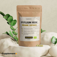 Psylliumvezels Capsules: Close-up van de biologische psylliumvezels capsules in hun verpakking.
